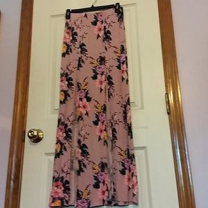 Floor length floral skirt with 2 slits